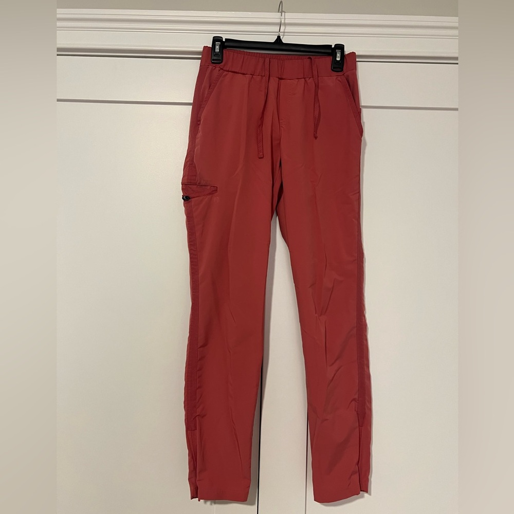 Barco One Wellness pink women’s scrub pants